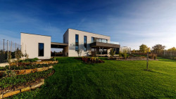 Adam Rujbr Architects, RD Kamechy - foto