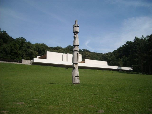 Milučkého krematorium