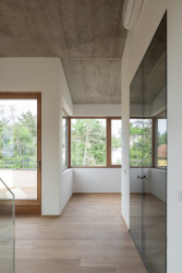 Brněnští architekti z ateliéru SENAA zrealizovali viladům v Praze