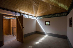 Rekonstrukce zemětřesením zničené čínské vesnice Guangming