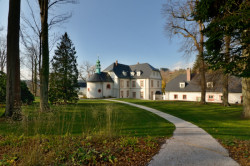 Revitalizace zámeckého areálu Návarov, M3M