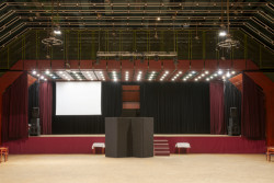 Architekt Švancer byl také spoluautorem Kulturního domu ROH v Liberci (s Pavlem Vaněčkem). Měl být propojený s obchodním domem Ještěd, k tomu však nedošlo. Zůstal razantním solitérem s hojně zastoupenou „švancerovskou“ červenou barvou. 