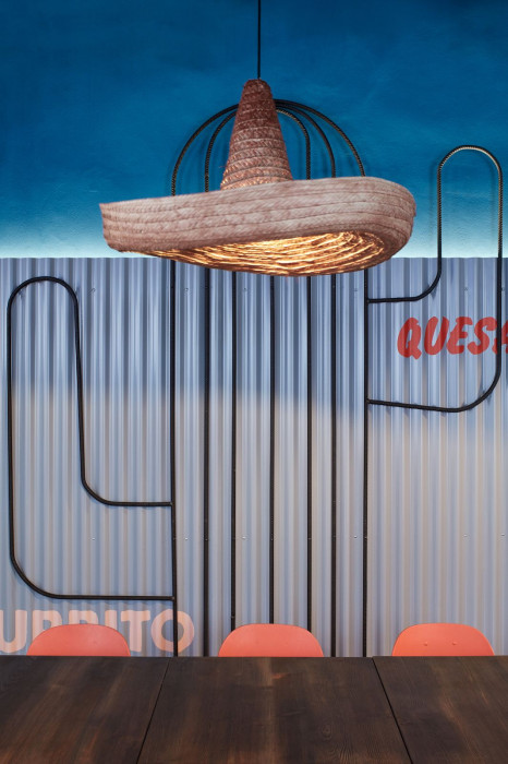 Burrito Loco, Formafatal