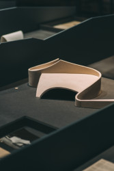 V Muzeu architektury ve Vratislavi připravili retrospektivní výstavu, kde si návštěvníci mohou prohlédnout další stavby a projekty Witolda Lipińského.