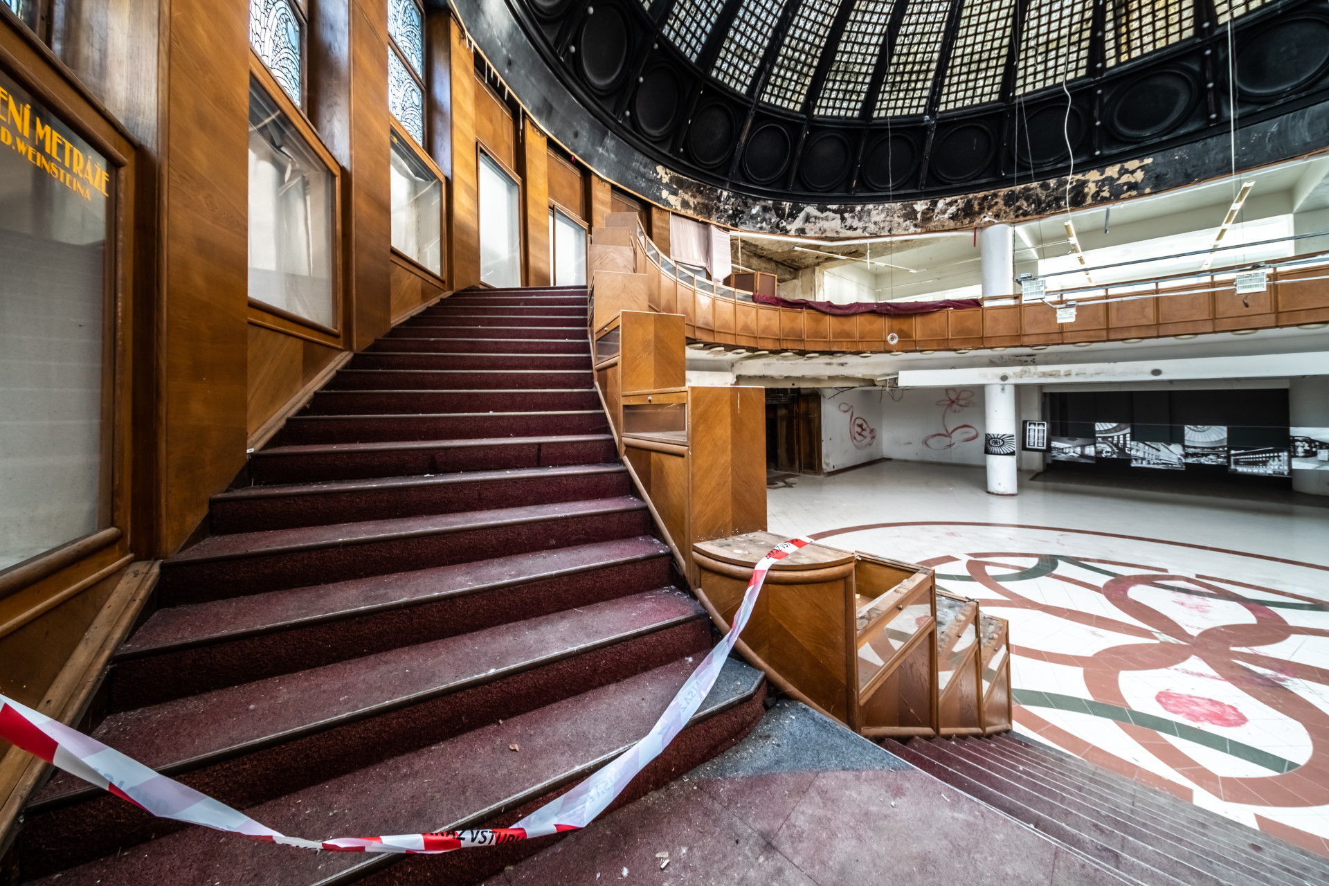 Dnešní stav obchodního domu Breda v Opavě