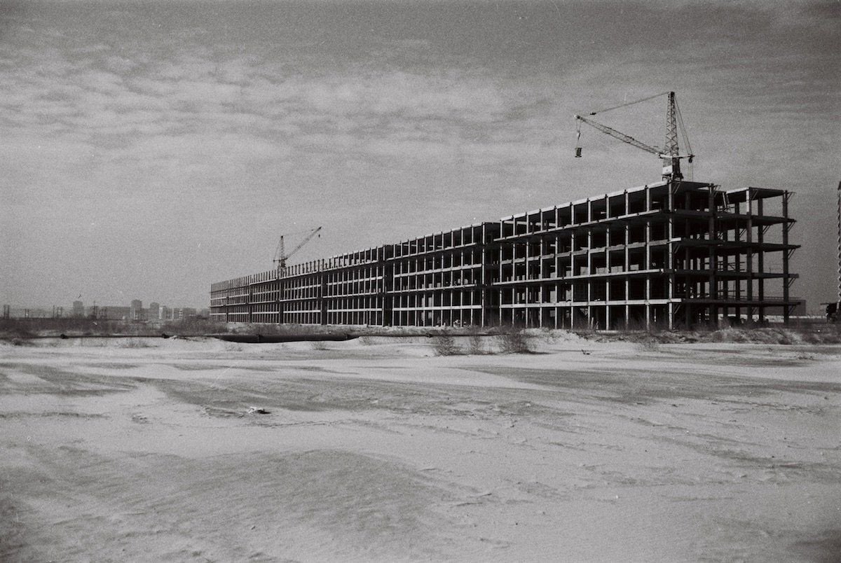 Budova B8, blok 21, Mihajlo Čanak, Leonid Lenarčić, Milosav Mitić a Ivan Petrović, 1959-65, Bělehrad, Srbsko