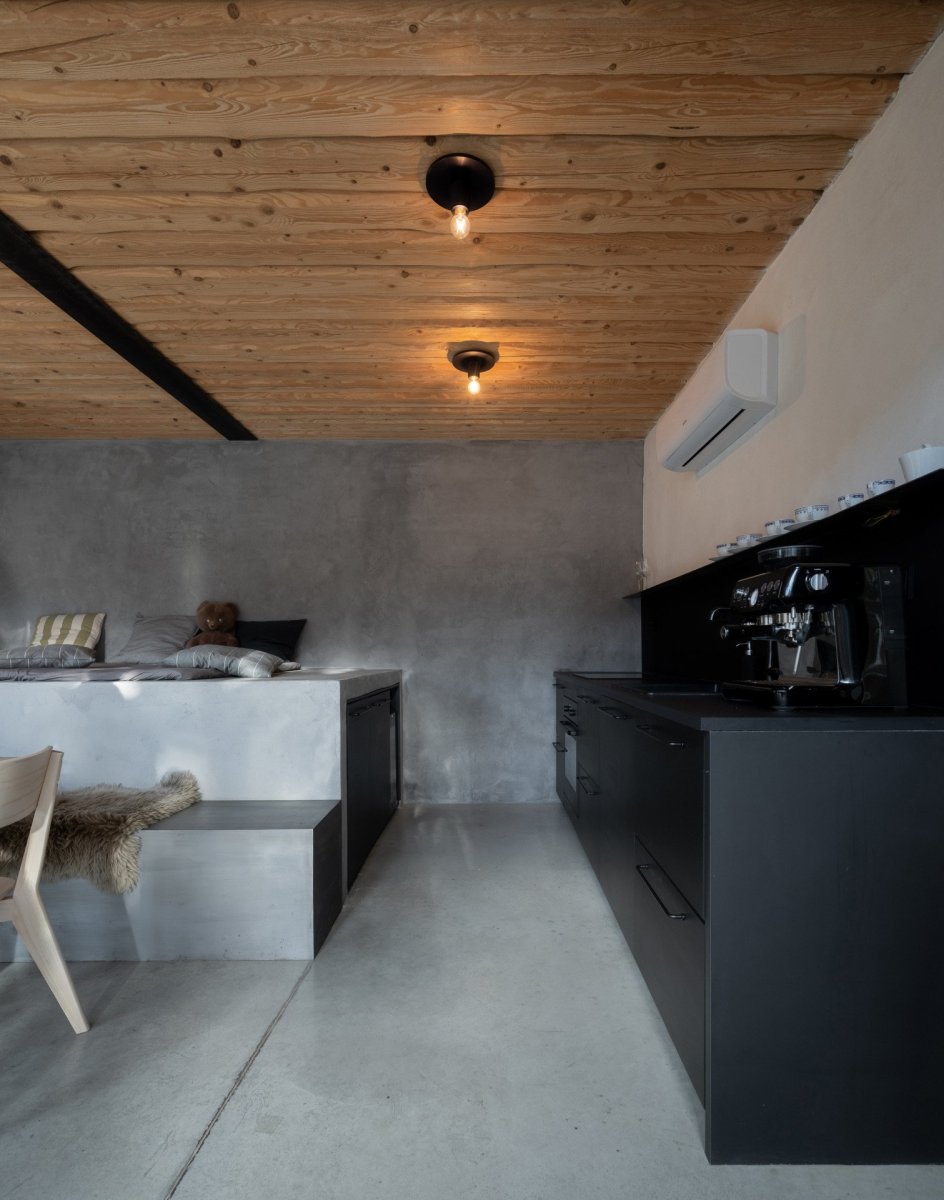 Víkendový dům v Bukovanech od studia SENAA architekti