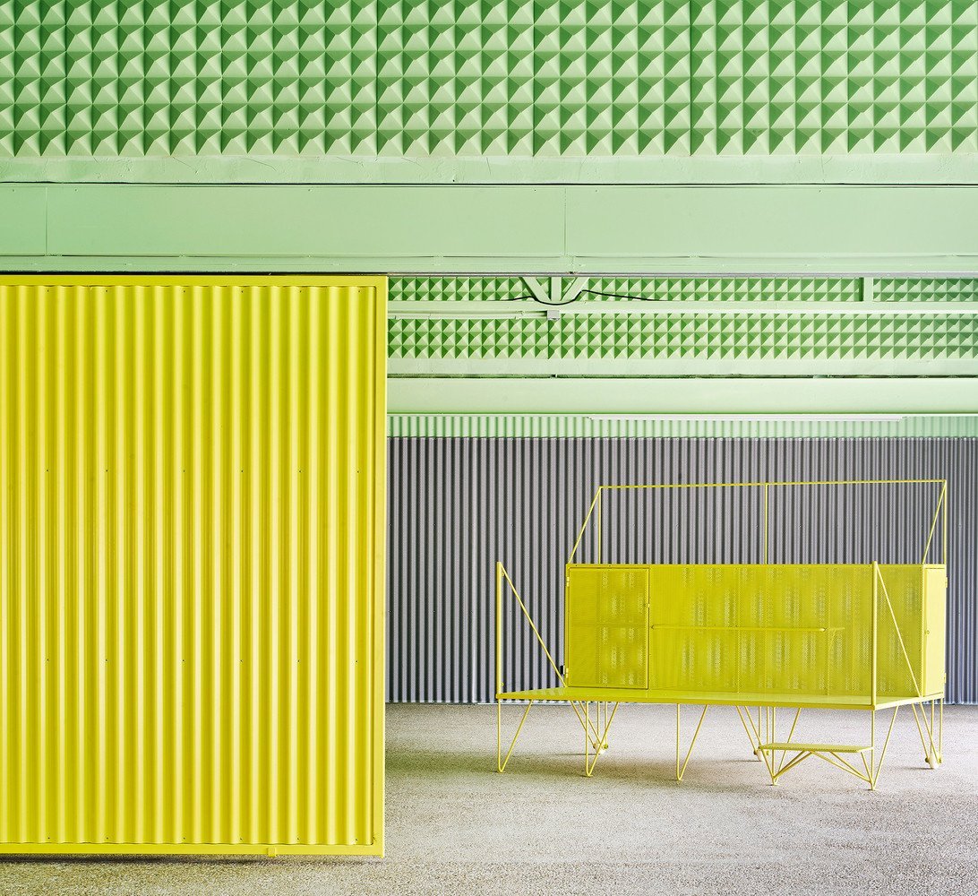 Educan Centrum od španělského studia Eeestudio