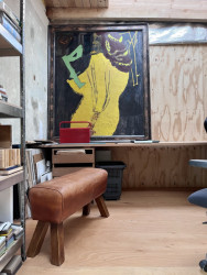 Celý "aťák" doplněný i o výtvarné "umčo" má příjemný a kreativní "vibe"