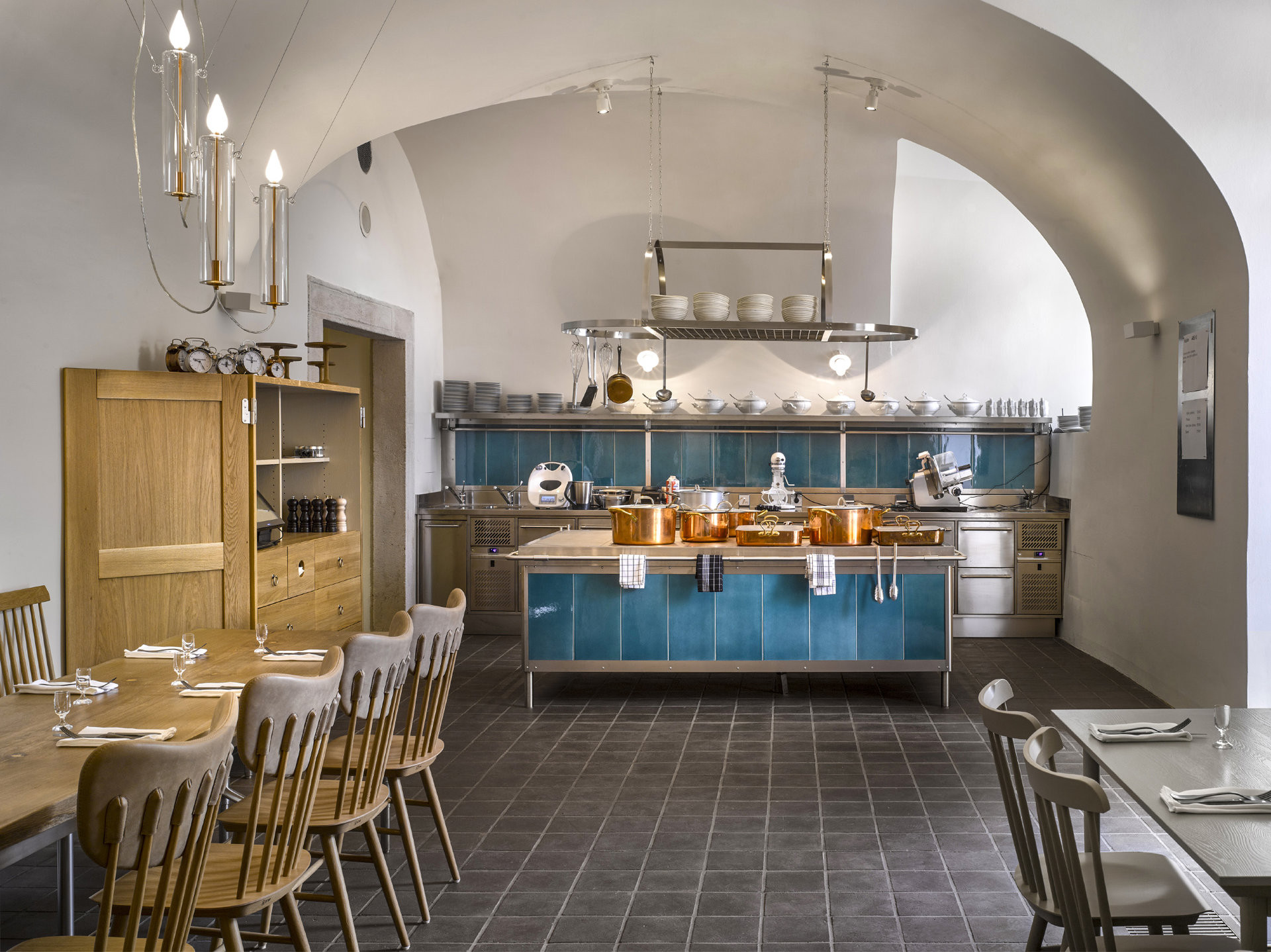 Obklad na míru pro restauraci Kuchyň na Pražském hradě
