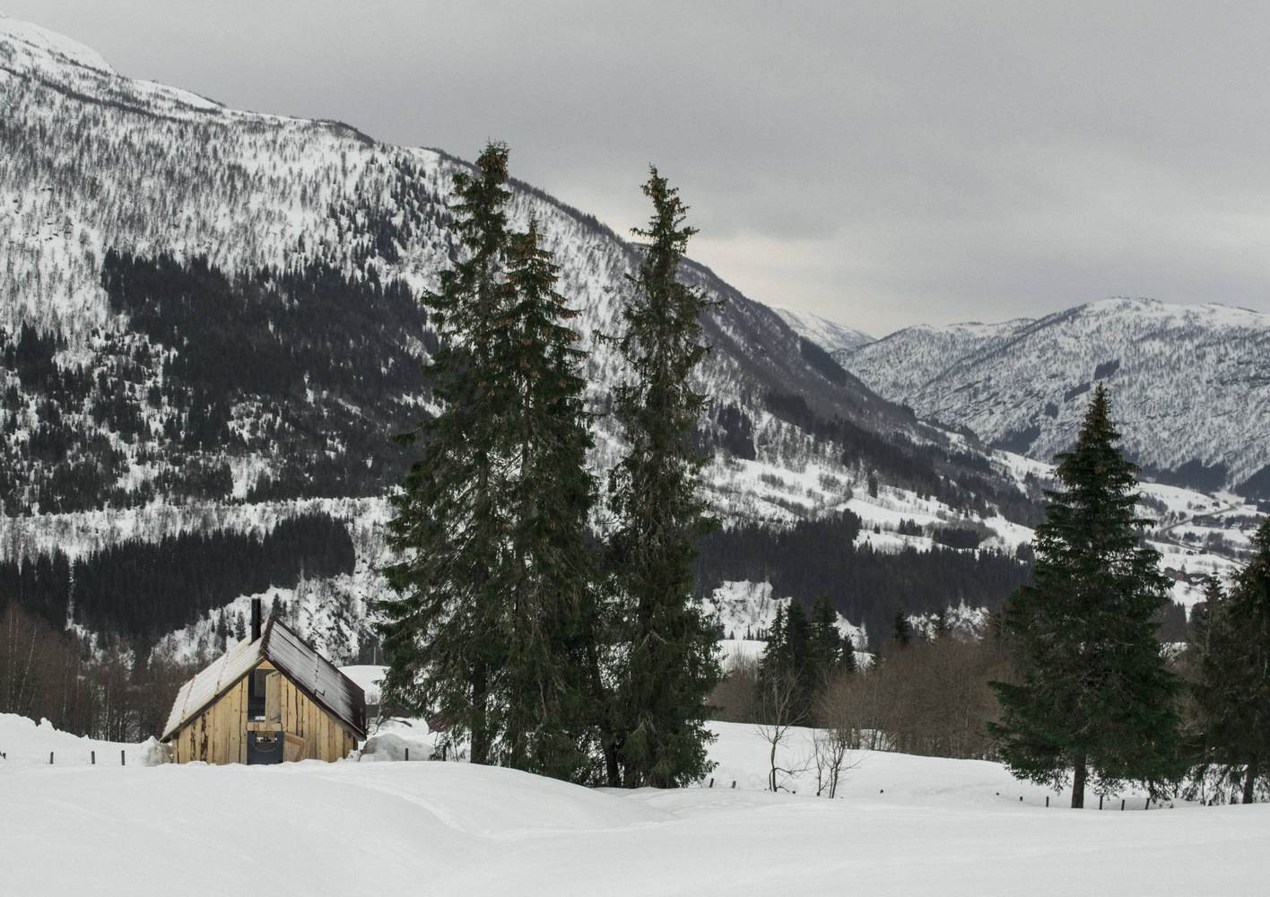 Transformace stodoly v údolí Myrkdalen na turistické ubytování, OPAFORM © Espen Folgeroe