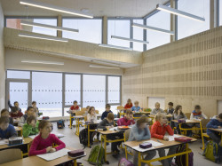 Ateliér SAEM: Základní škola v Nučicích