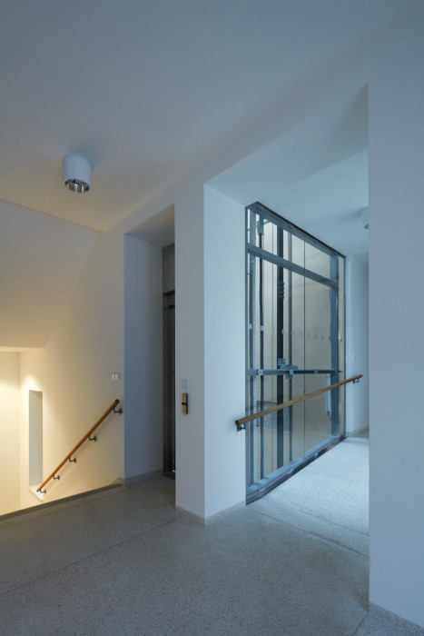 Přístavba Katolického gymnázia v Třebíči, Ateliér Tišnovka