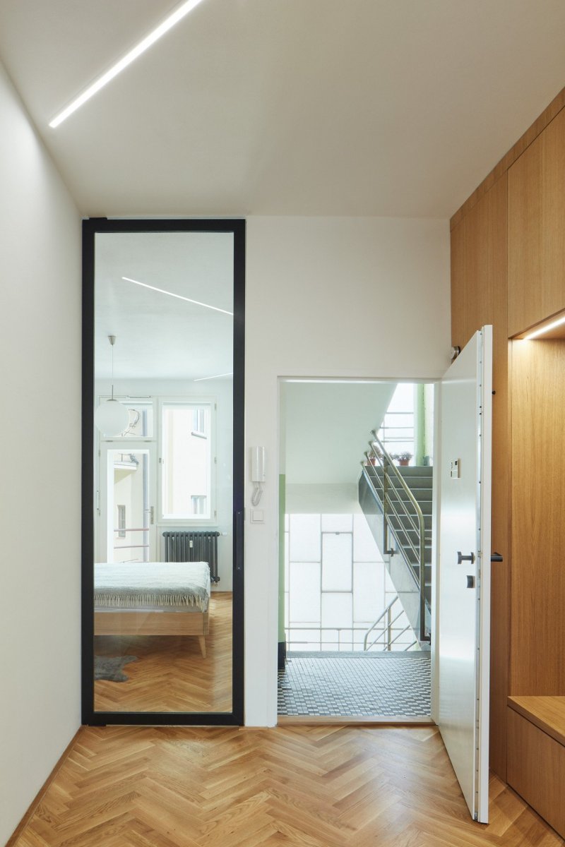 Byt Vršovice, 0,5 Studio/ Pavel Nový, Vít Svoboda