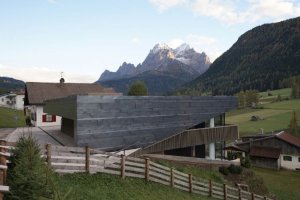 Vila Drei Birken, Plasma studio