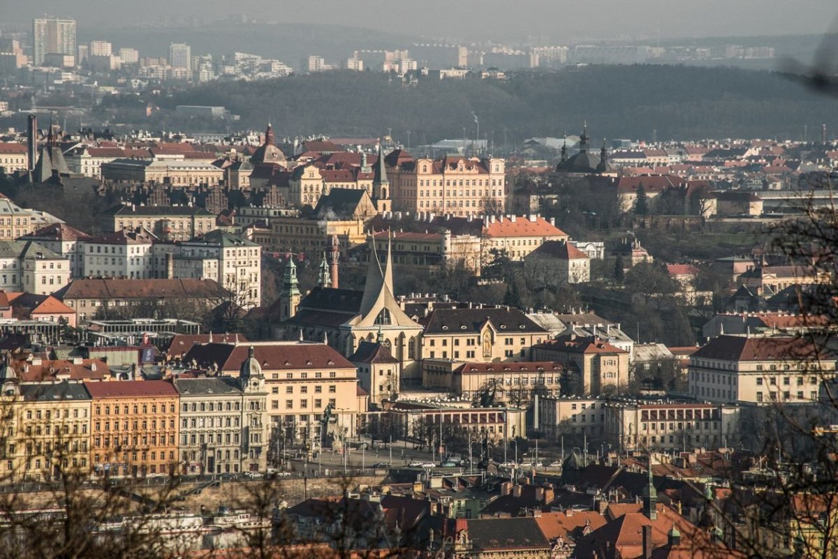 IXA, Piazzetta u kaple sv. Kosmy a Damiána v Emauzích – foto