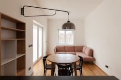 Úzký byt v Litomyšli od ateliéru ellement architects