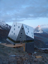 Horská chata Monte Rosa, Švýcarsko - foto