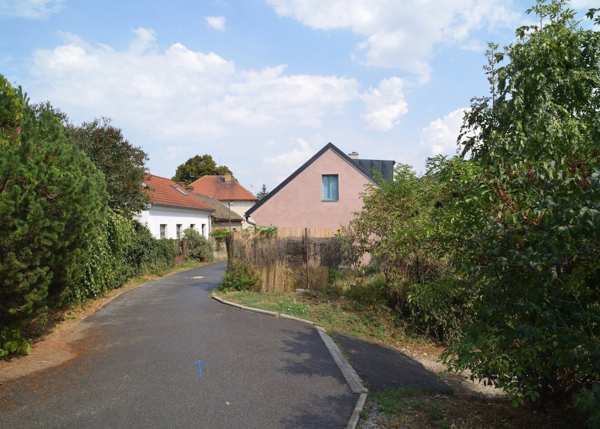 Rekonstrukce rodinného domu v Černošicích, 3+1 architekti