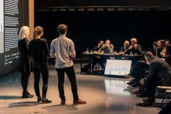 Do soutěže Superstudio se letos přihlásilo 137 týmů, 17 nejlepších z celého Česka a Slovenska postoupilo do mezinárodního finále v Praze