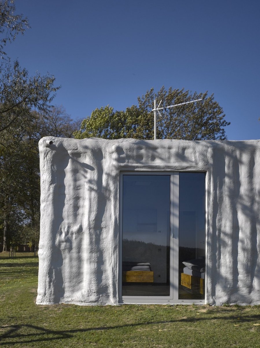 Re-Born - soubor rekreačních objektů z námořních kontejnerů, Nedvěd architekti