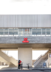 Stanice metra Orientkaj v Kodani od studií COBE + ARUP