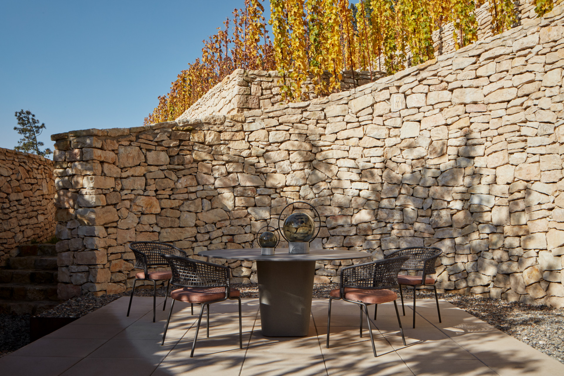 Degustační prostor Fibonacci, Marco Maio Architects: Autoři projekt pojmenovali Fibonacci, podle Fibonacciho spirály.