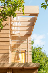 Mladí italští architekti postavili za dva týdny malou stavbu v Apeninách určenou k rozjímání a meditaci