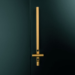 Madlo YES! s WC uzamykáním, M&T - zdroj