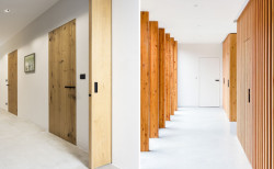 Dveře se skrytými zárubněmi jsou elegantním řešením pro minimalistické interiéry.