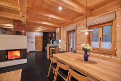 Roubenky si můžete vyzkoušet v Černé dole. Je jich tu několik, každá trochu jiná.