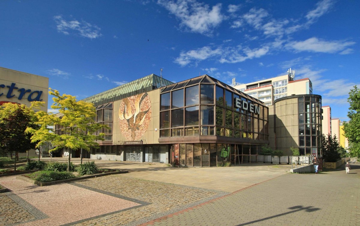 Kulturní dům Eden od architektů Hany a Dalibora Peškových, stav objektu v roce 2020