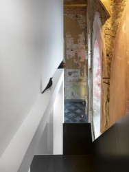 The Waterdog, vestavba architektonického studia do kaple, Klaarchitectuur