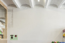 Škola v Barceloně od Harquitectes