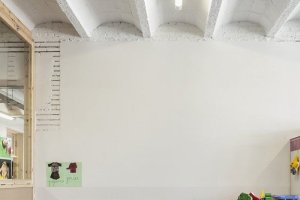 Škola v Barceloně od Harquitectes