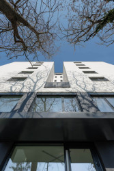 Compass Architekti, Polyfunkčný objekt Miletičova 5 – foto