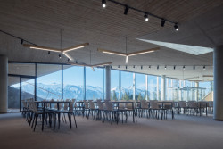 Zázemí rekreačního areálu Bachledka, Compass architekti/ Juraj Benetin, Matej Grébert, Roman Janata