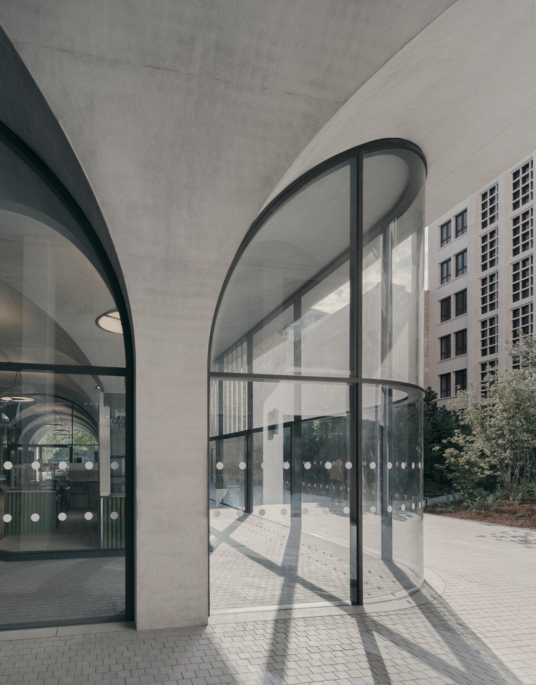 Proměna správní budovy v Paříži od David Chipperfield Architects