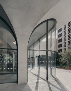 Proměna správní budovy v Paříži od David Chipperfield Architects