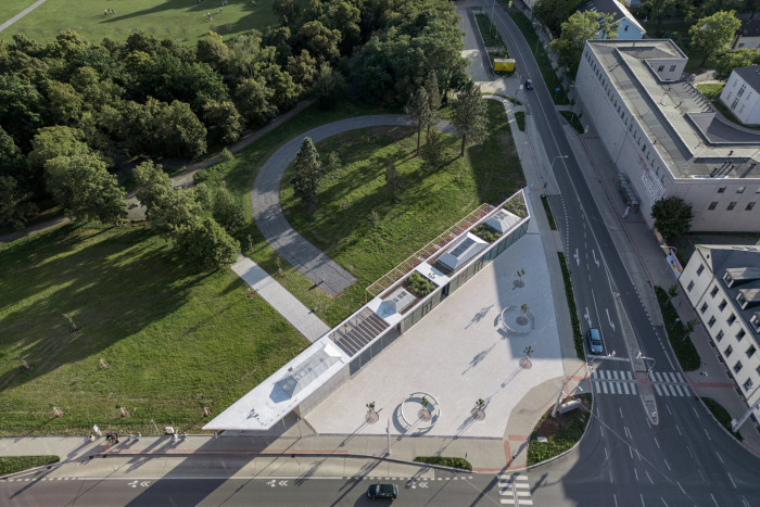 Brána do Borského parku v Plzni od sporadical