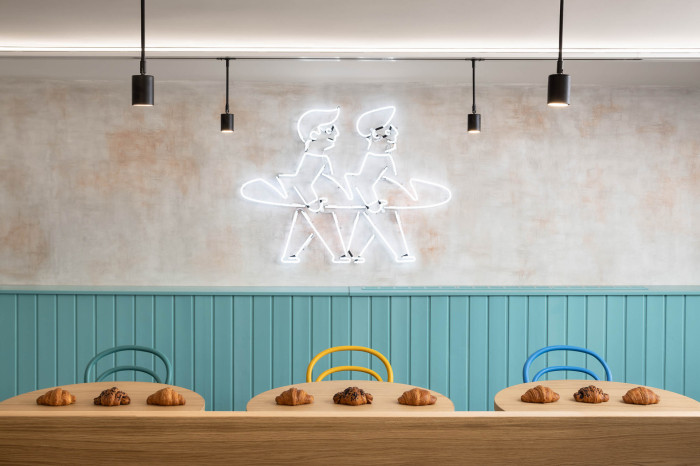 Interiér řemeslné pekárny William Thomas Artisan Bakery v Brně, Atel!er / Kateřina Horych