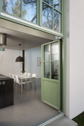 OOOOX, Radka Valová, Lenka Míková, Byt na Výšinách - foto