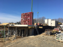 Foto ze stavby RD Nový Jičín za využití bednění PERI MAXIMO