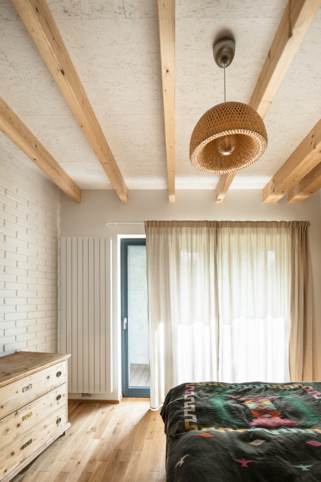 Rekonstrukce rodinného domu v Kolovratech, OTA ateliér (Tomáš Henel, Ondřej Fiala)