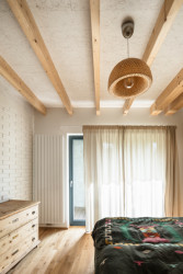 Rekonstrukce rodinného domu v Kolovratech, OTA ateliér (Tomáš Henel, Ondřej Fiala)