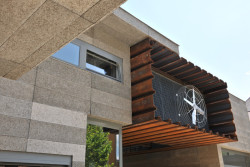 Spolek KRUH zve na dubnovou přednášku, jejímž hostem bude český architekt Ivan Kroupa