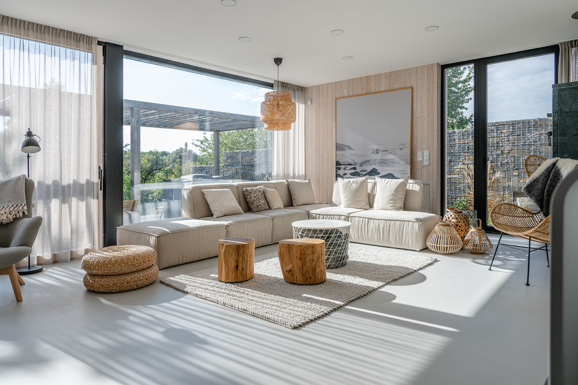 Dřevostavby VESPER HOMES spojují krásnou architekturu, zdravé prostředí i příjemnou atmosféru. (Na obrázku rodinný dům v Olomouci)