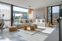 Dřevostavby VESPER HOMES spojují krásnou architekturu, zdravé prostředí i příjemnou atmosféru. (Na obrázku rodinný dům v Olomouci)