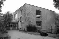 Rekonstrukce fasády MŠ Ignáce Šustaly v Kopřivnici, Kamil Mrva Architects / Kamil Mrva, Václav Kocián, původní stav