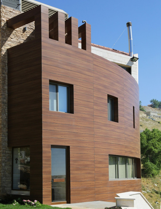 Fasádní desky z vysokotlakého laminátu MEG od CHYTRÉ FASÁDY